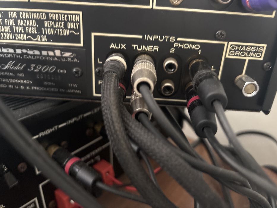Marantz model 3200 e model 140