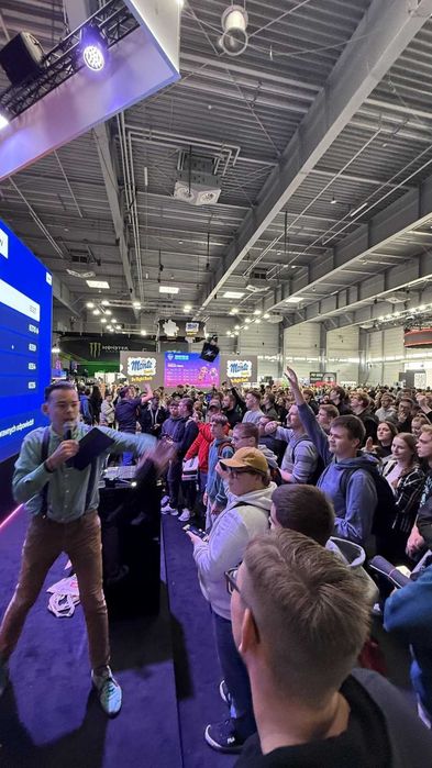 Konferansjer Łódź – event firmowy, gala, otwarcie, prezenter TV