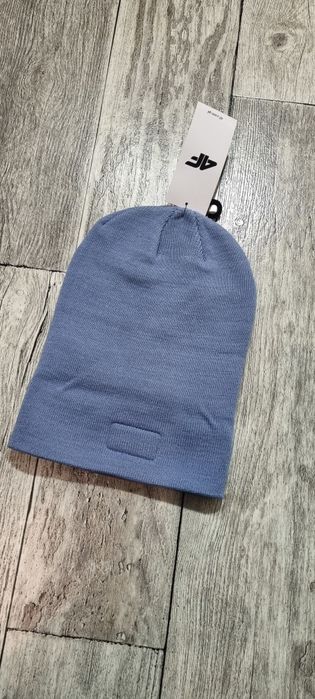 788: Czapka, która ogrzeje Ci głowę i ego jednocześnie!