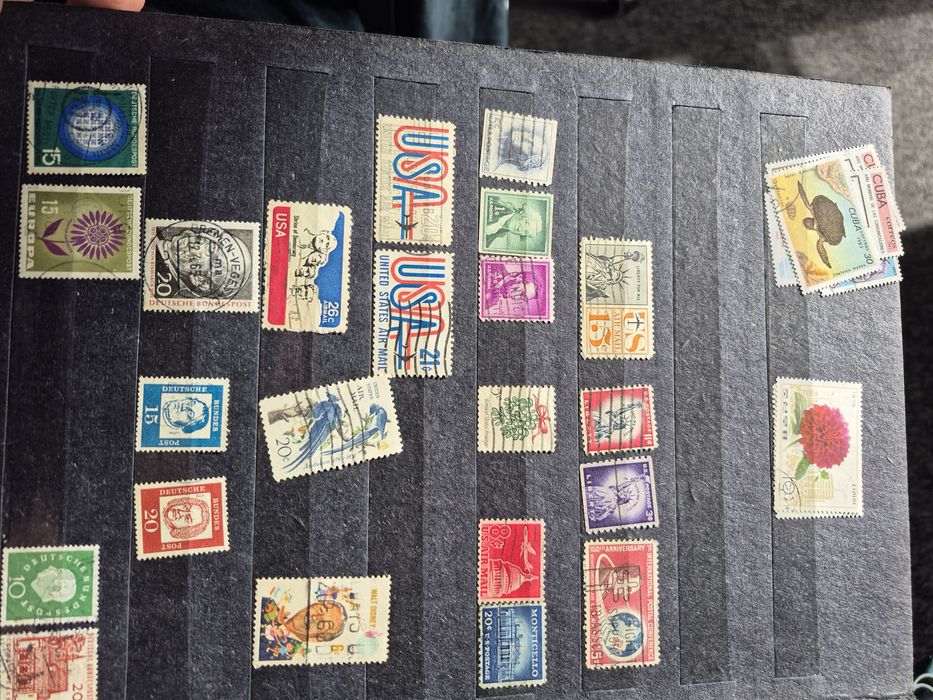 Duży Klaser Znaczków PRL i Świat – Rycerze, Kosmos, Sport, Fauna