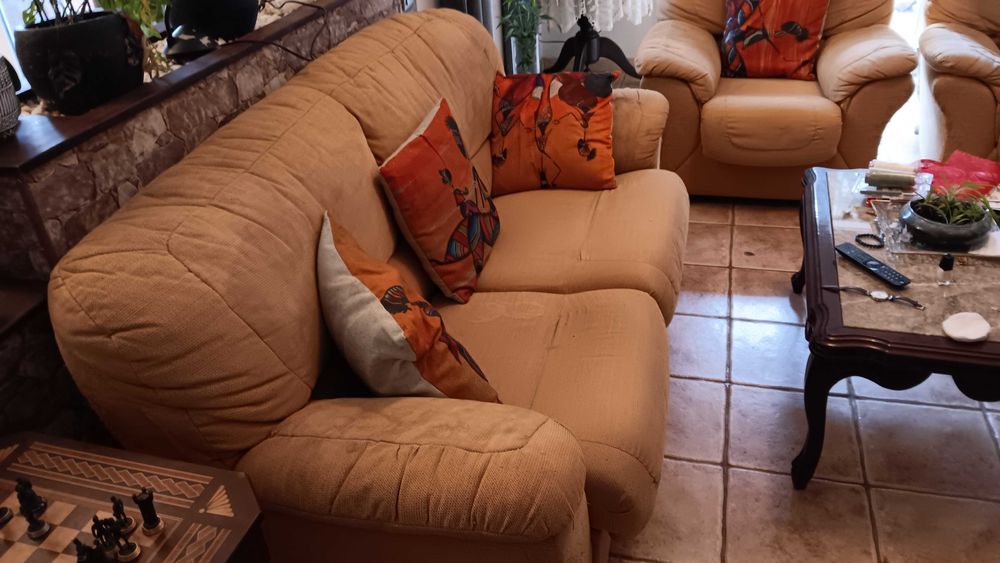 Dou sofa cama de 3 lugares + 2 poltronas