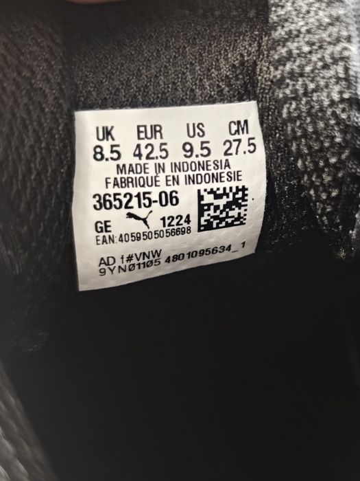 Nowe buty Puma Smash V2 42.5 Czarne