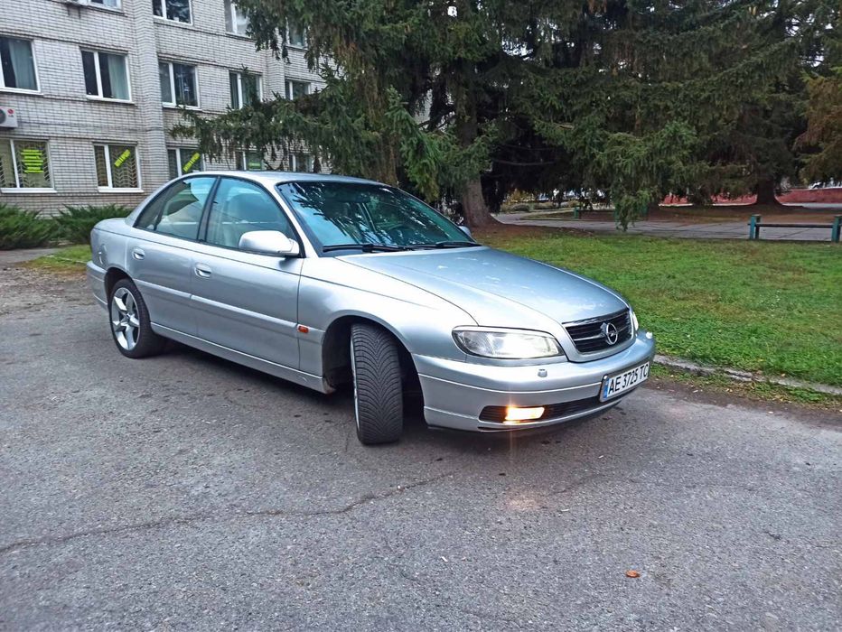 Продам Opel Omega 2000