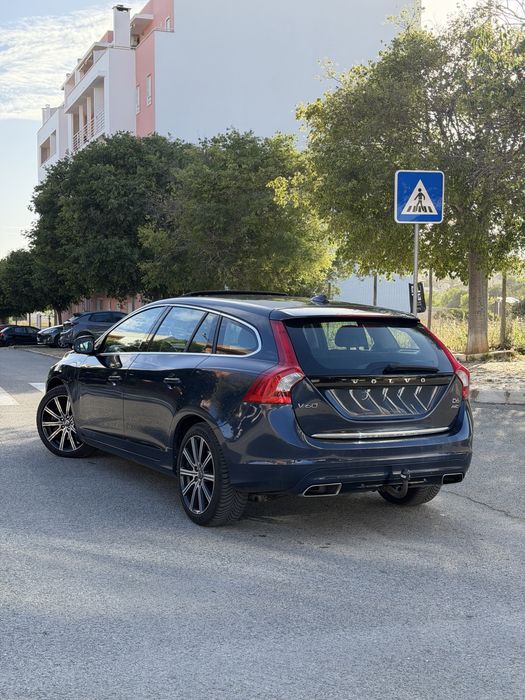 Volvo V60 hybrid 2014