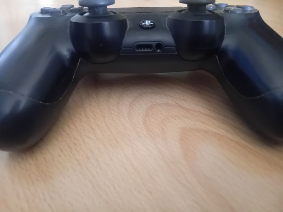 Comando ps4 eu estou a vender