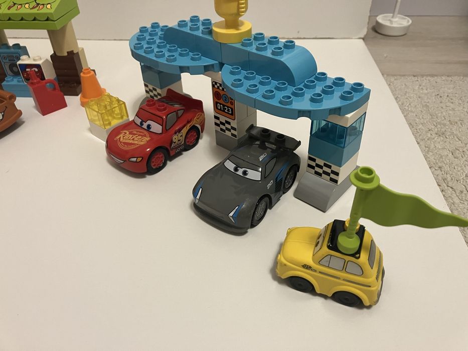 Lego Duplo Pixar’s Тачки 3 | Цена за три набора