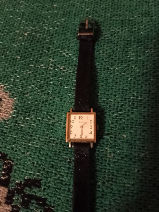 Часы механические Luch и Заря