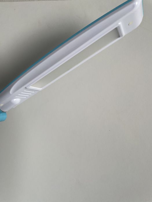 Candeeiro articulado de secretária Led cores (luminosidade regulável)