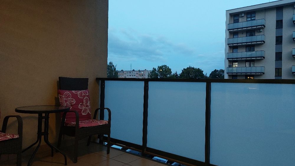 Wynajmę kawalerkę z miejscem  postojowym w garażu  w centrum  Płocka
