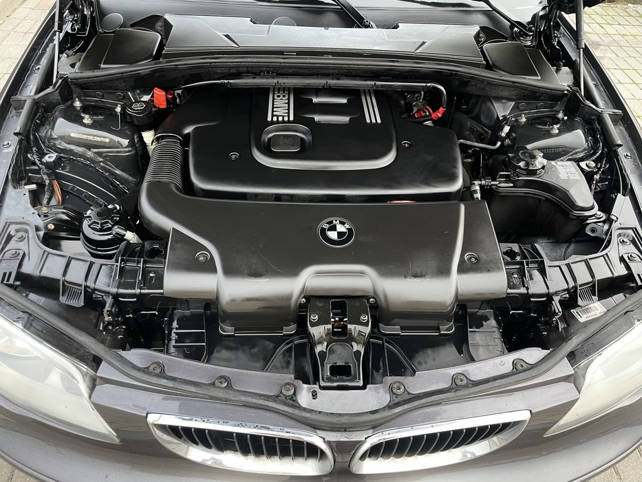 BMW serie1 120d E87