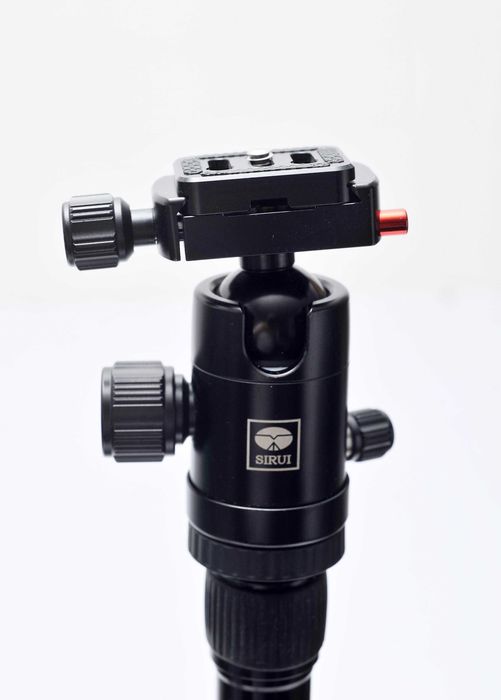 Tripé Sirui de viagem T-005KX