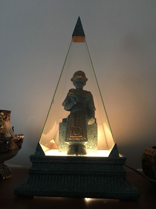 Sprzedam lampę niezwykłą