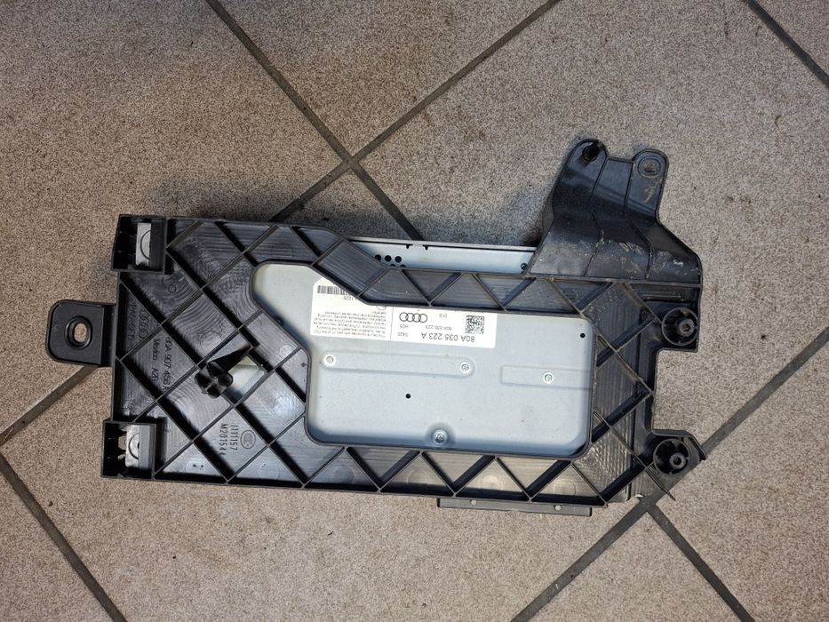 Wzmacniacz Audi Q5 BANGAnd OLUFSEN 80A035223A