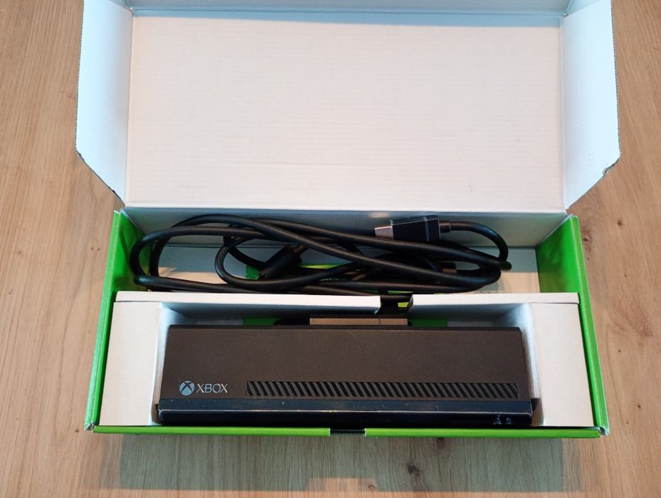 Kinect Xbox one , pudełko