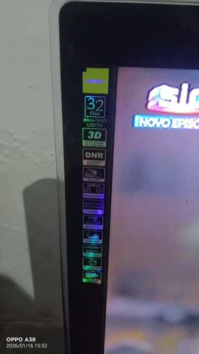 Televisão Hannspree + suporte
