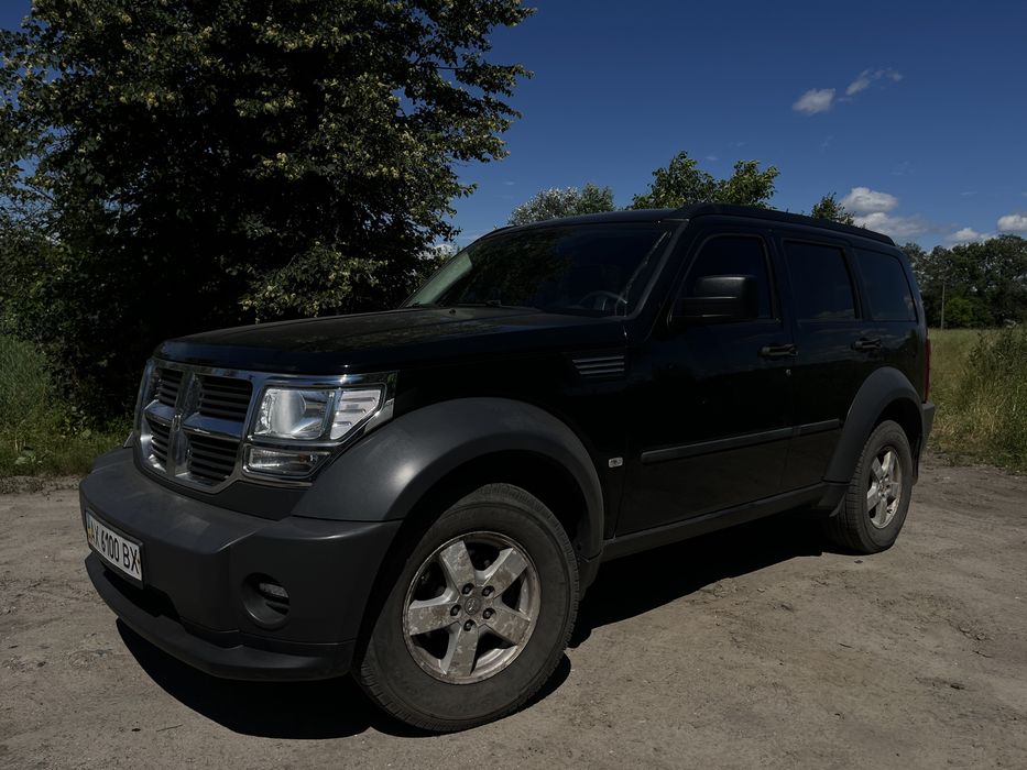 Продам Dodge Nitro