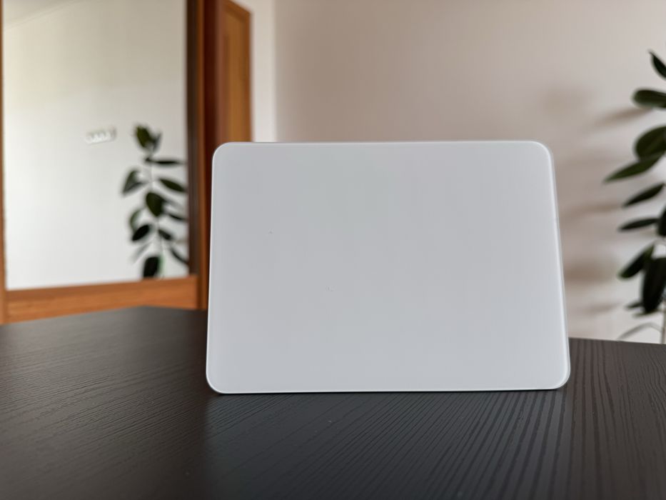 688-Apple Magic Trackpad 2021