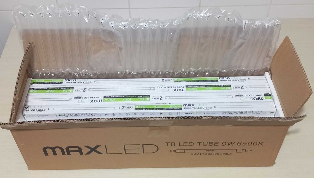 24 Lâmpadas MAXLED 60cm T8 9W 6500K