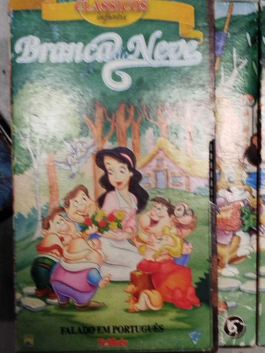 Coleção de 25 VHS Clássicos Infantis — Uma viagem mágica ao passado!