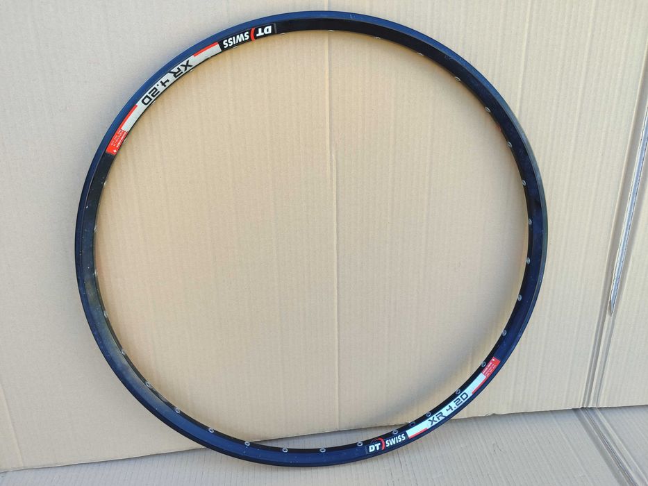 Obręcze 26" DT Swiss XR 4.2D 32H Disc