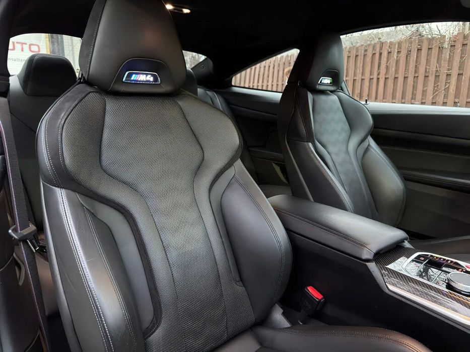 BMW M4 Competition      2021