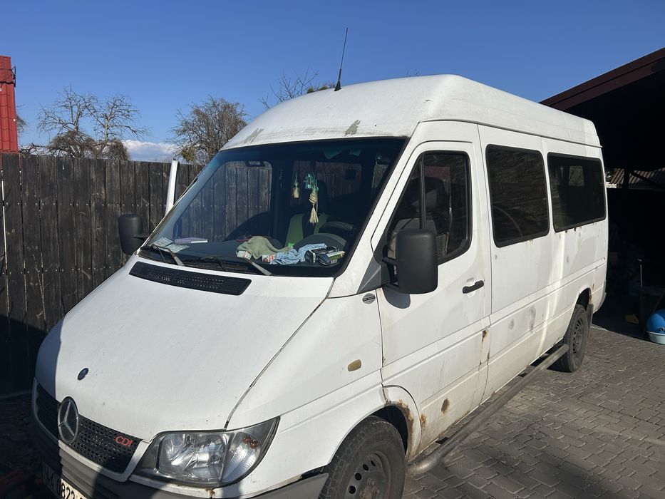 Mercedes Sprinter (пасажир)
