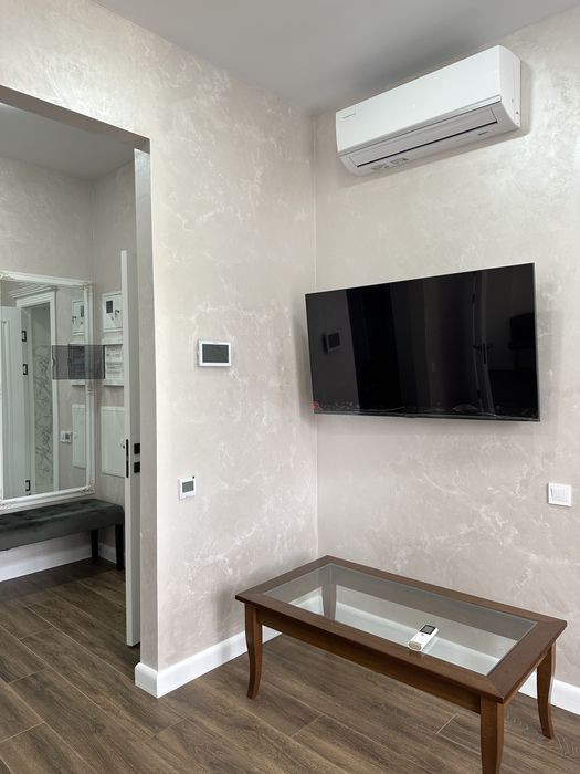 Центр ! Сдам 2-х к квартиру посуточно/почасово , от 800 гривен