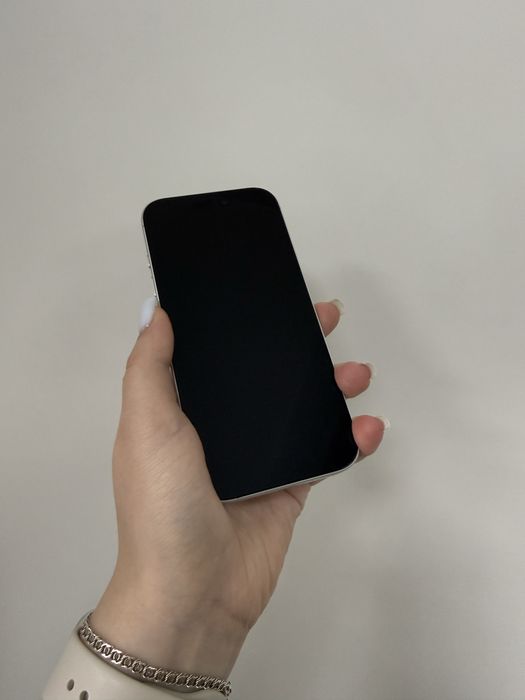 Iphone 17 white