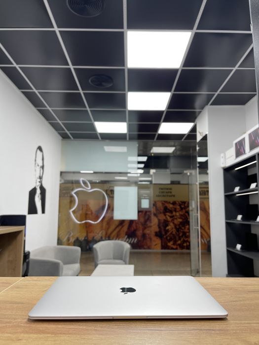 Macbook Air 13 2019 I5|8|128 Гарантія! Макбук 80% акб Ідеальний стан