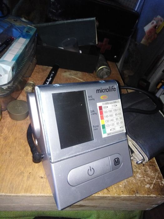 Тонометр Microlite полностью новый!СРОЧНАЯ ПРОДАЖА!