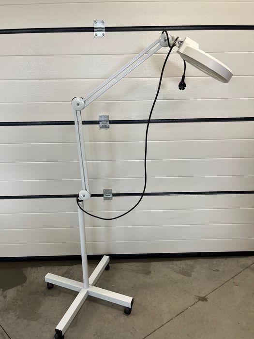 Lampa lupa kosmetyczna