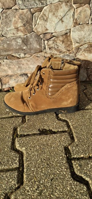 Botas tamanho n⁰41
