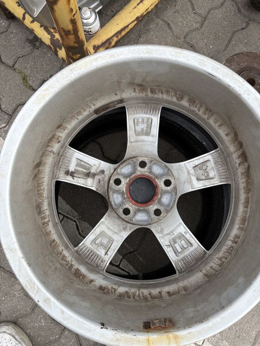 Felgi 7,5 J17 ET 45/45