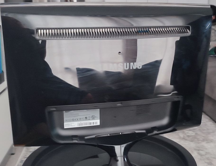 Монітор Samsung SyncMaster T220 LS22TWHSUV/EN