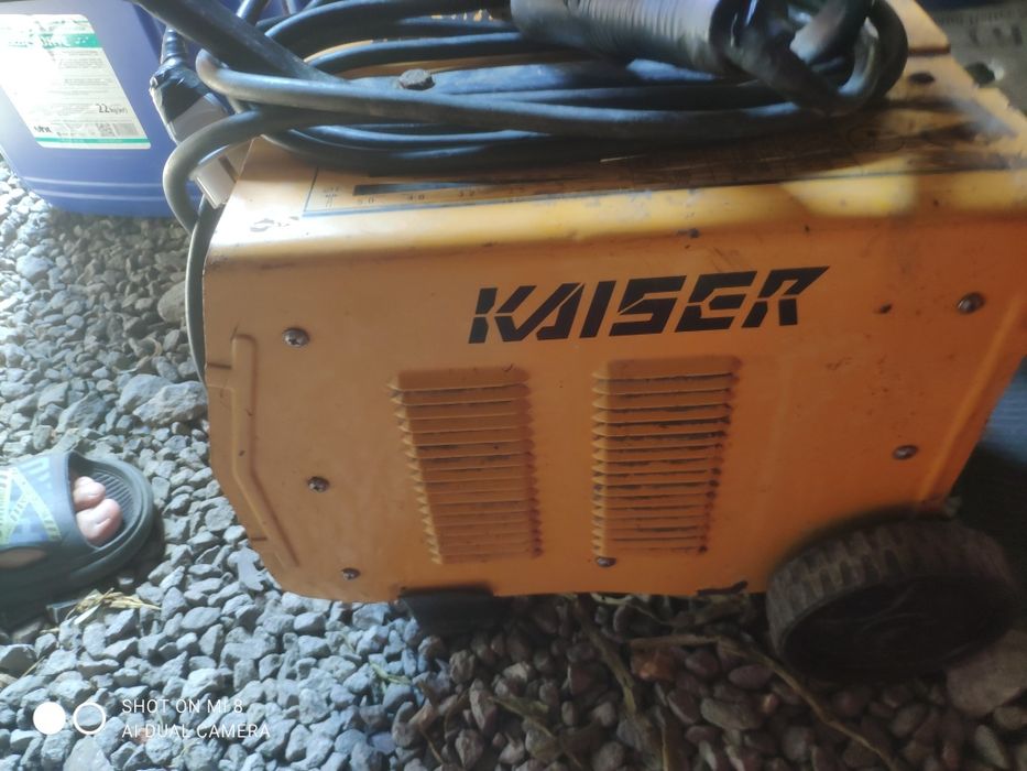 Продам зварювальний апарат в нормальному стані.