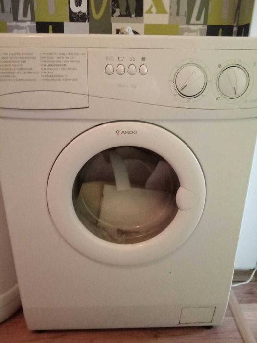 Продам пральну машину, що не працює.