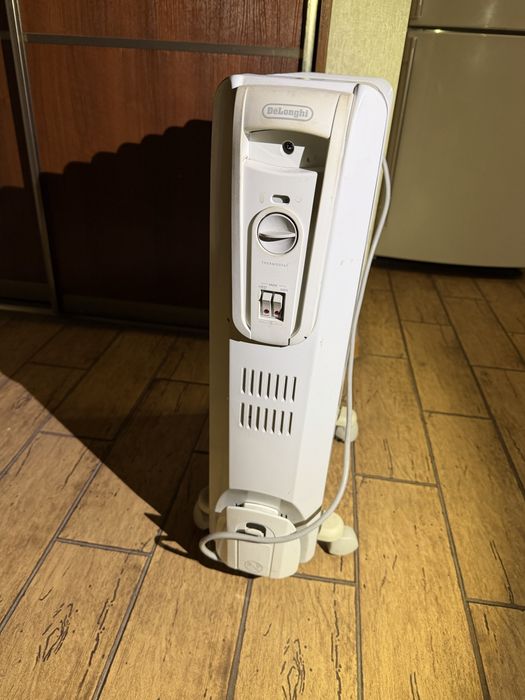 Обігрівач Delonghi kh77 0920