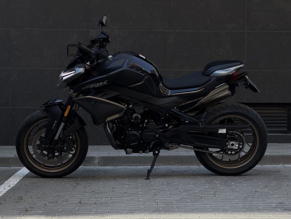CFMOTO 800 NK - Como Nova!