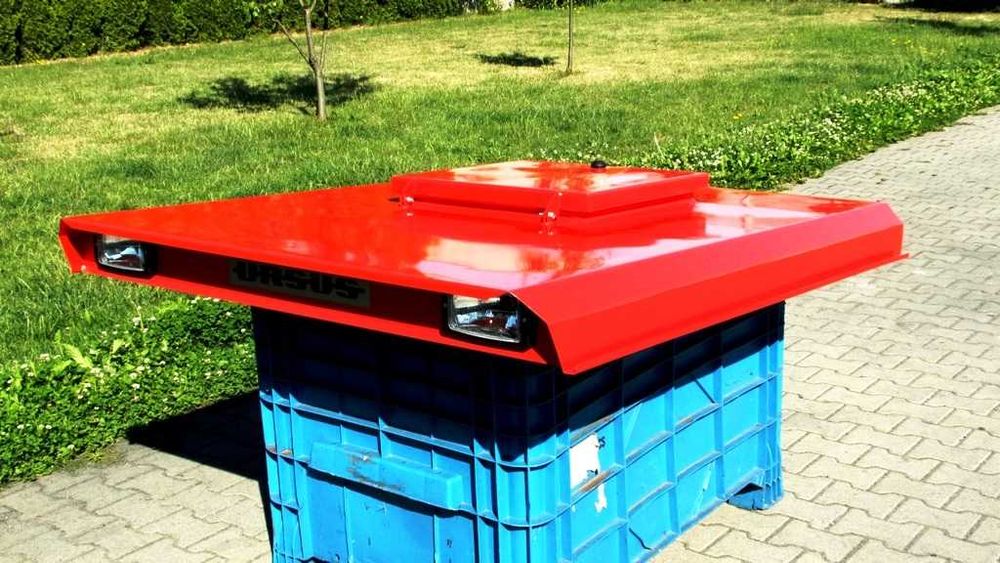 Dach  kabiny  URSUS  C-385 , C-914 , C-1224 i  pochodne. DOSTAWA.