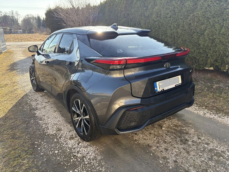 Toyota C-HR 1.8 Hybryda 140KM + GAZ (LPG), 2025, Salon Polska.