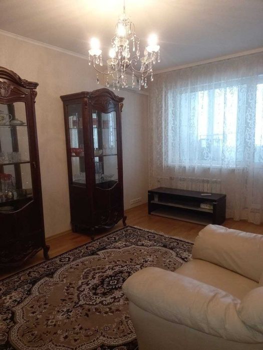 Здам довгостроково квартиру біля ст.метро Перемога.