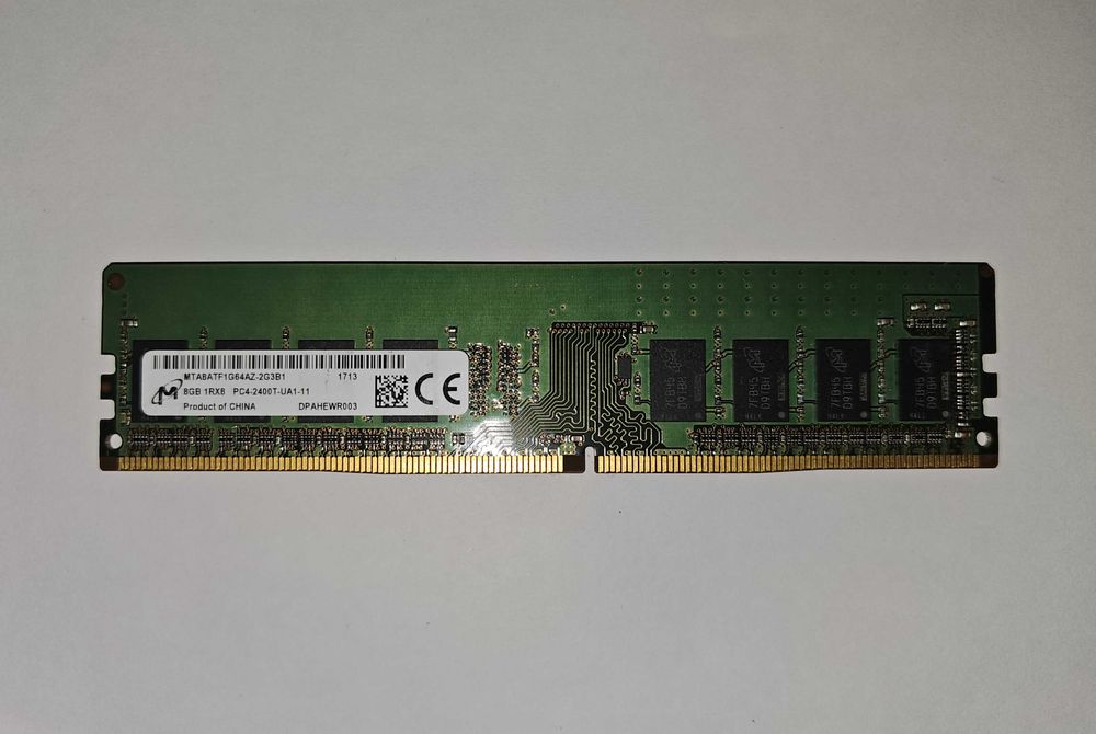 Memória RAM 8Gb DDR4 Micron 2400MHz para Computador
