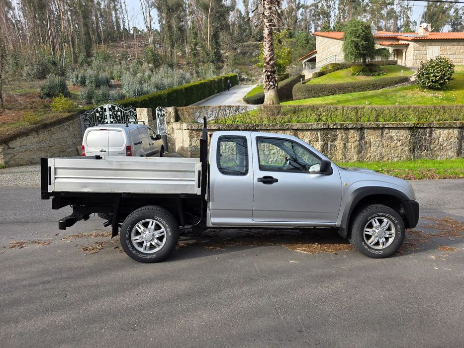 Isuzu D-Max 2.5 DTi CL 4WD L4 CM