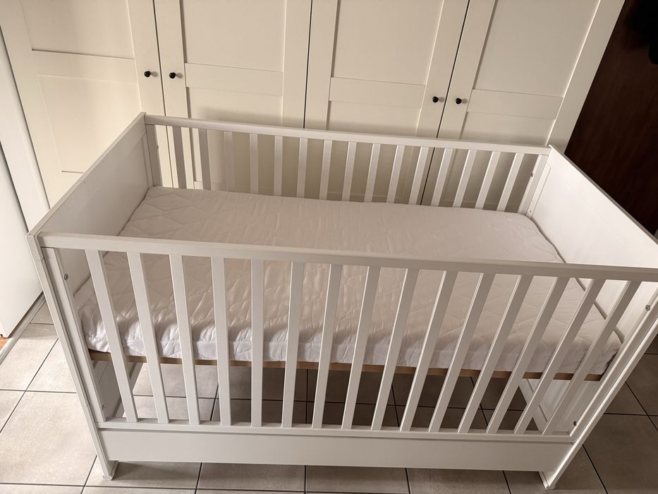 Łóżeczko dziecięce 70x140 z materacem 3 poziomy