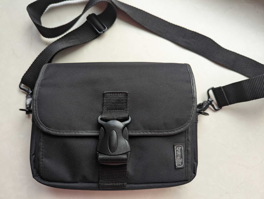 Сумка спортивна кросбоді