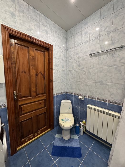 Продаж будинку на Стратосверній