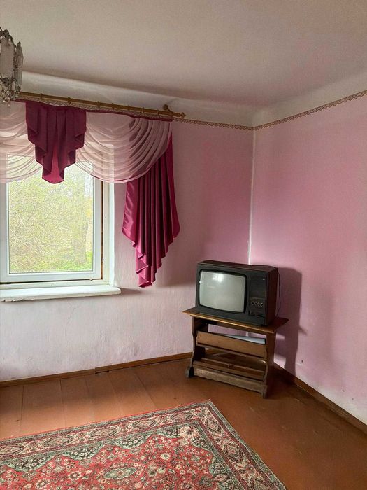 Продаж будинку у Кременці
