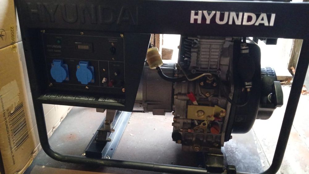 Дизельний генератор Hyundai DHY 5000L