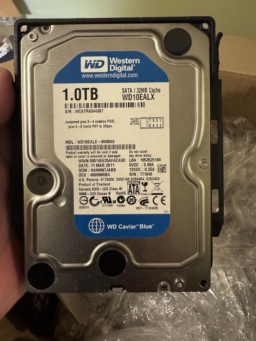 Placa pc STRIX B250 F,Memorias 32 G e outros compostos