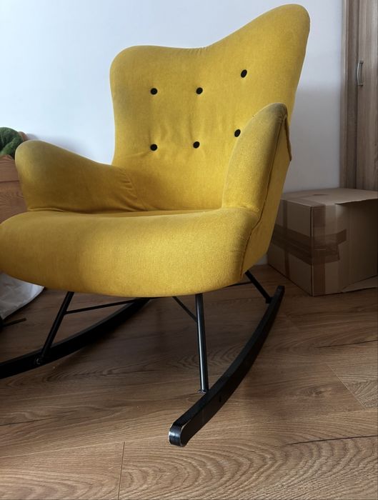 Fotel bujany na płozach